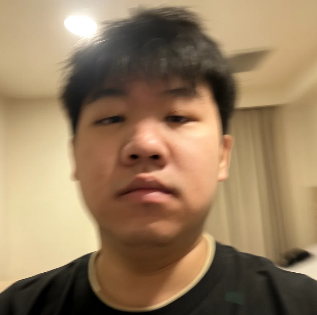 ユーザーの自撮りアバター